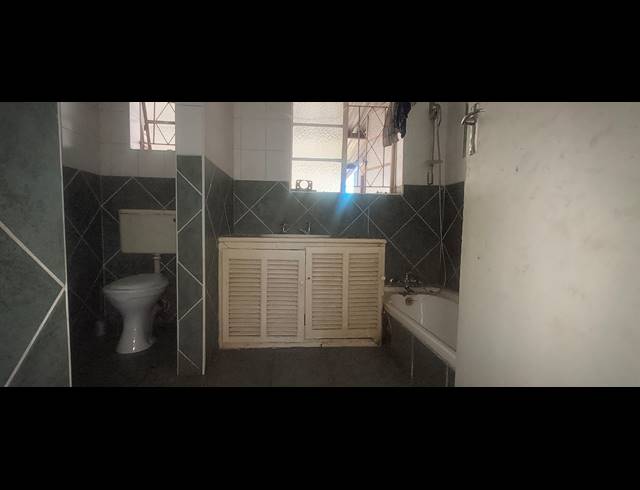3 BEDROOM FREEHOLD FOR SALE IN LEWISHAM